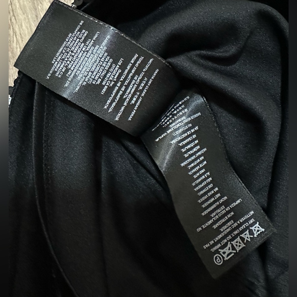 GUESS Sequin Dress (Jet Black Multi) – NWT Size 6 - Picture 12 of 12